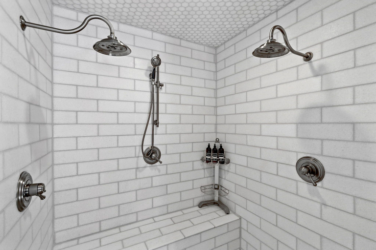 Bathroom 3, Maple Lake Chalet, Wright