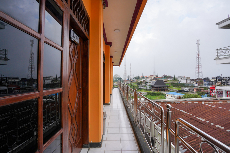 Others 5, RedDoorz near Sarangan Lake, Magetan
