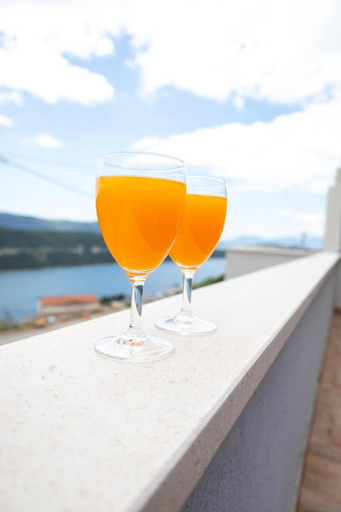 Food & Drinks 5, Apartments Amare, Herzegovina-Neretva