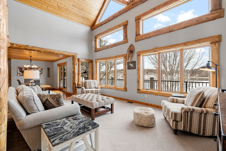 Others 5, Maple Lake Chalet, Wright