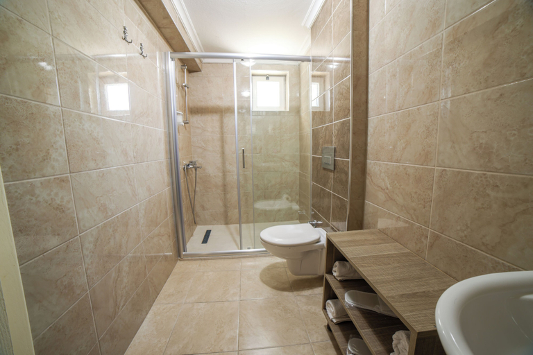 Bathroom 5, Palmada Hotel, Merkez