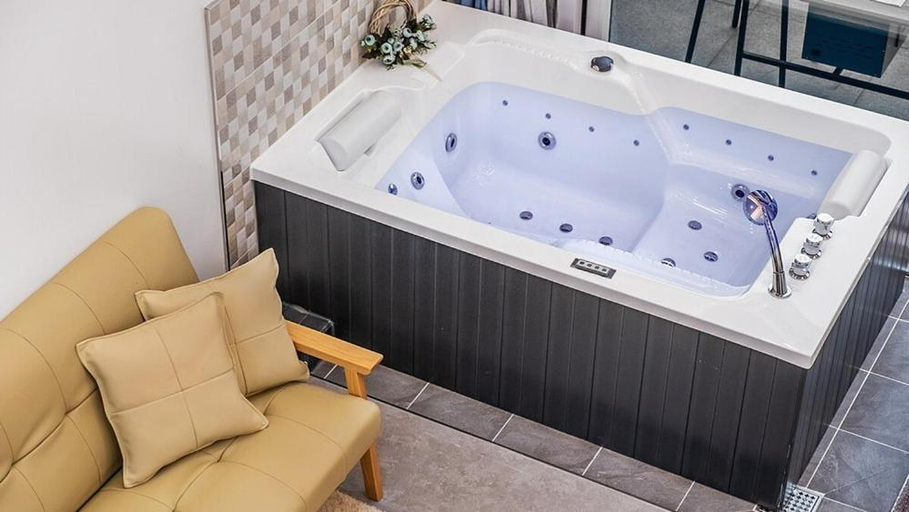 Bathroom 2, Gipei Wool Story Pension, Pocheon