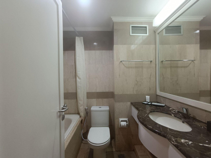bathroom 9