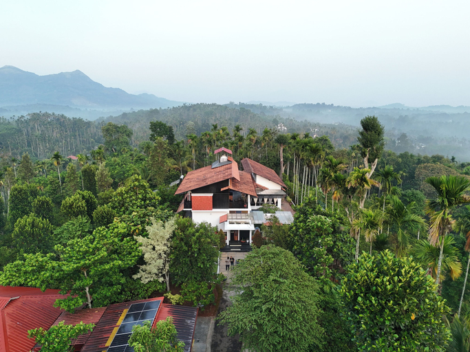 Primary image, Aambalvilla, Wayanad