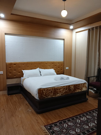 Room 4, Hotel Shree Jee Inn, Chamoli