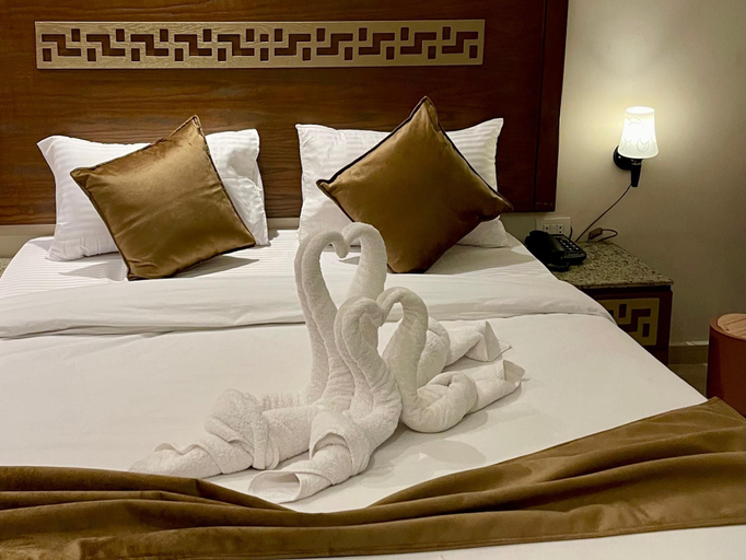 Bedroom 4, Moon Beach aqua park Resort - All inclusive, Al-Ghurdaqah