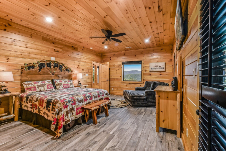 Others 2, Lazy Bear Lodge 5 Bedroom Cabin by RedAwning, Blount
