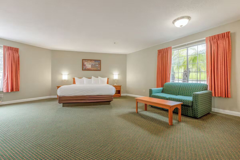Room 4, Aurelia - San Clemente Beach, Orange
