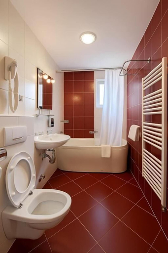 Bathroom 2, HOTEL NEPTUN GRADAC, Gradac