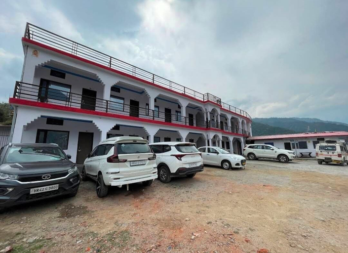 Exterior 4, rk tourist loge, Rudraprayag