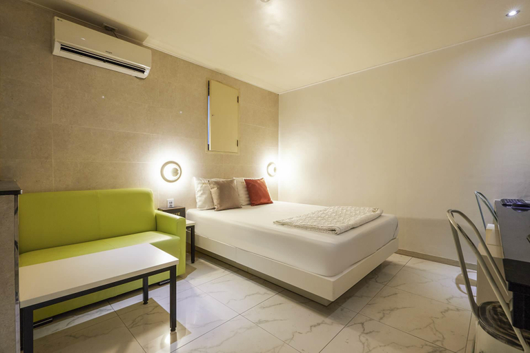 Bedroom 3, Wangsimni Palace, Seongdong