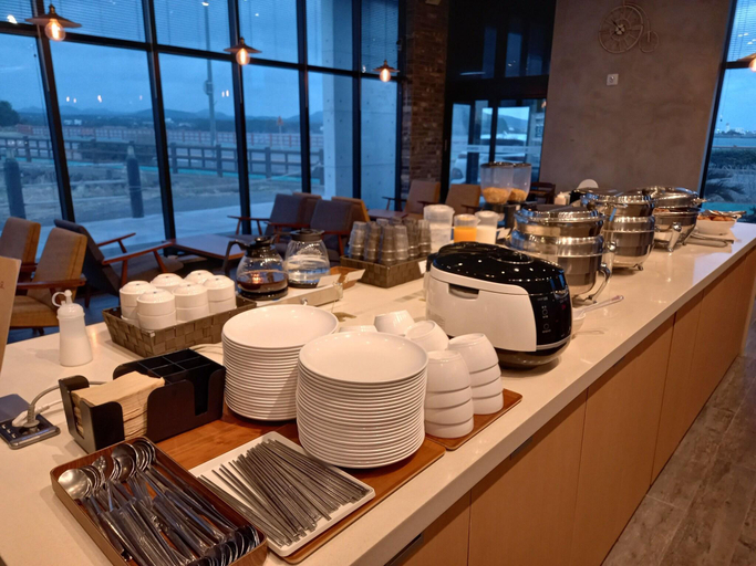 Food & Drinks 5, Sunrise Hotel Sungsan, Seogwipo