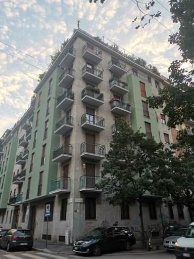 Exterior & Views 2, Red Ribbon, Milano