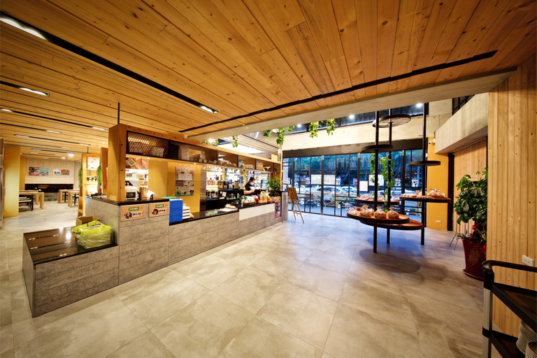 Others 5, Comin Place, Taichung