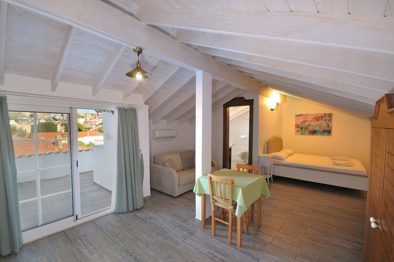 Bedroom 4, Brothers Cesme Hotel, Çeşme