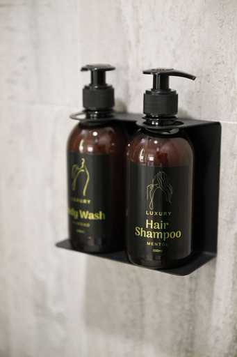 Bathroom amenities, Cosmos Luxury Studio Suites, Tiranës