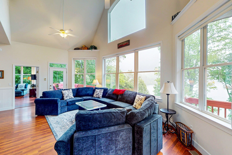 Living area, Still Waters - Lakefront Luxury Home With Views, Dock, Home Theater & Game Room, Bedford