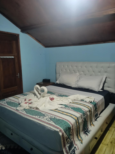 Bedroom 3, Bed On The Beach, Lombok