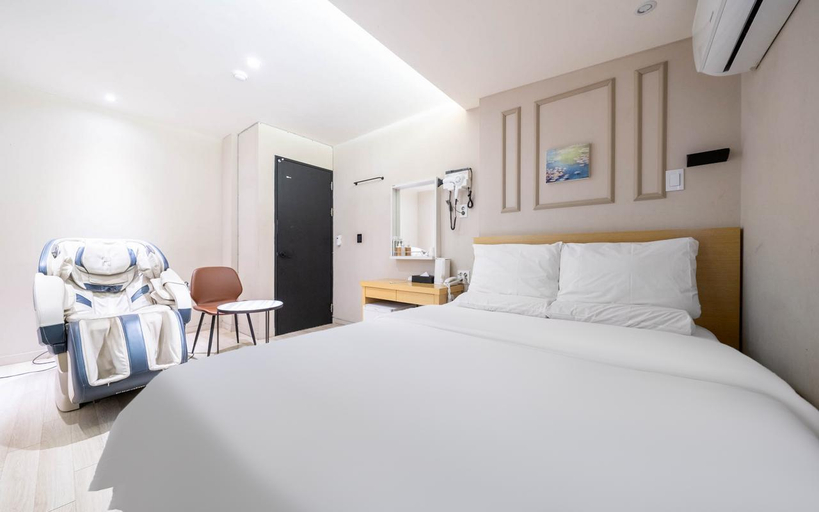 Bedroom, Gildong Sam, Gandong