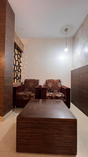 2, Hotel Gazala, Palakkad
