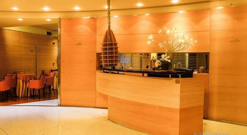 Public Area, Hotel Zurigo, Savona