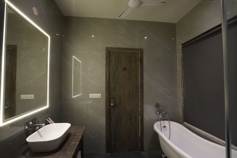 Bathroom 4, Hotel Nagpal Regency, Ludhiana