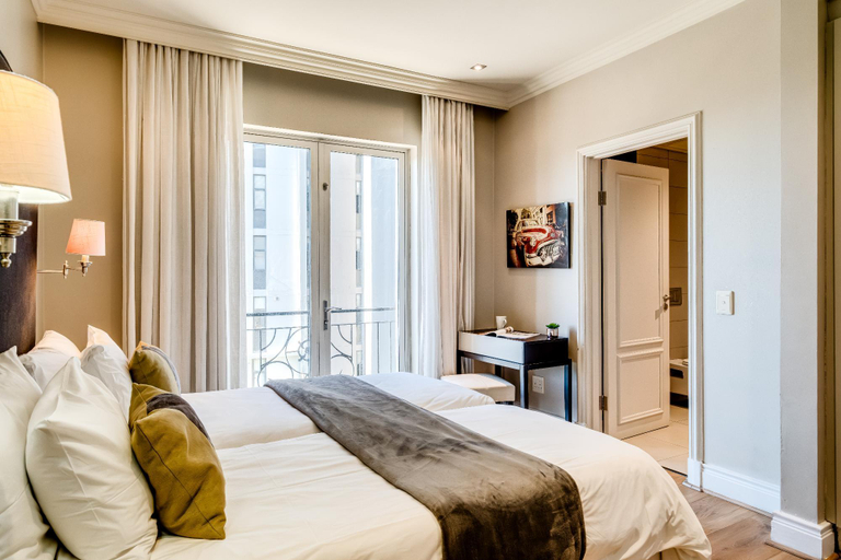 Bedroom 2, Green Point Apartment walking Distance to Stadium, City of Cape Town