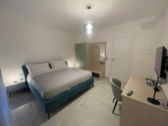 Room 2, Xenia Room, Caltanissetta