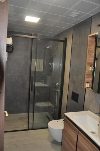 Bathroom 4, Golaz Suite, Çankaya