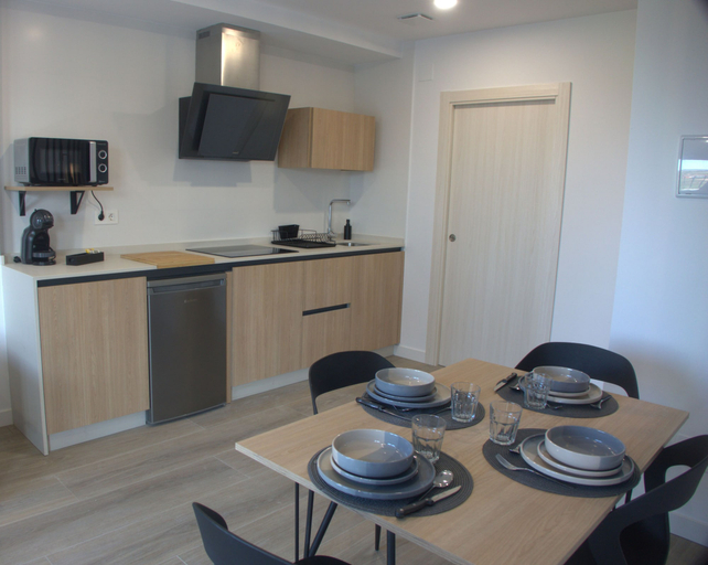 Dining 4, IG Apartamentos, Lugo