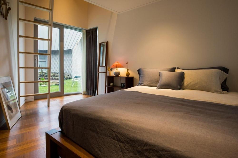 Bedroom, jeju seuteisamdaloreum, Seogwipo