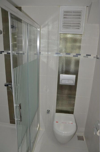 Bathroom 4, Napa Otel, Merkez