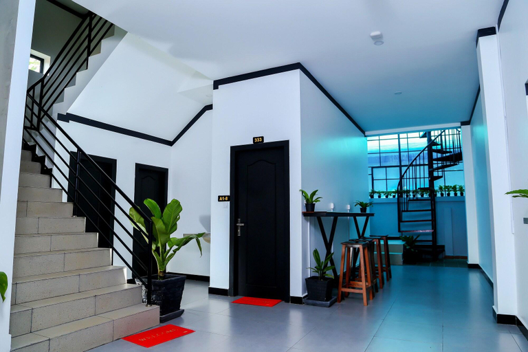 Public Area 3, Noni Tree Hostel, Siem Reap