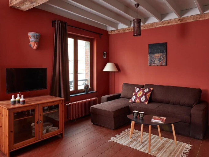 Living area 5, La Petite Histoire, Hainaut
