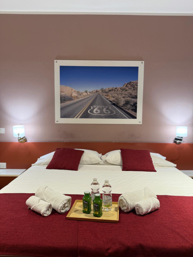 Bedroom 4, Motel Vespucci, Livorno