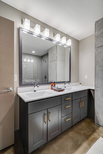 Bathroom 4, Sable 701 - Luxury Two Story Loft, Hennepin