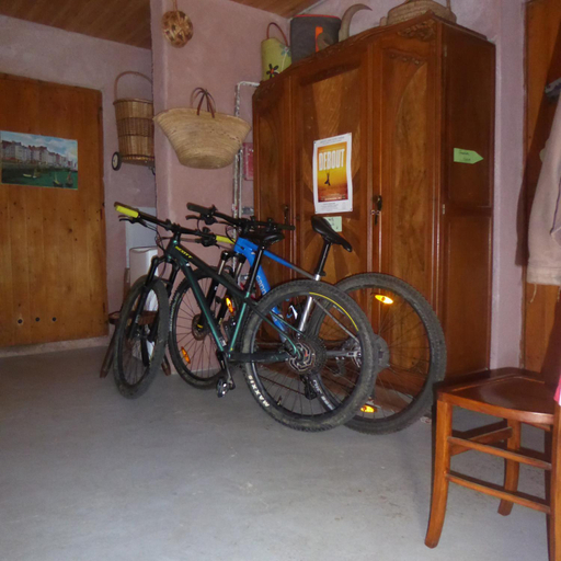 4, chambre d'hote calme au milieu d'un jardin au Freney d'oisans, Isère