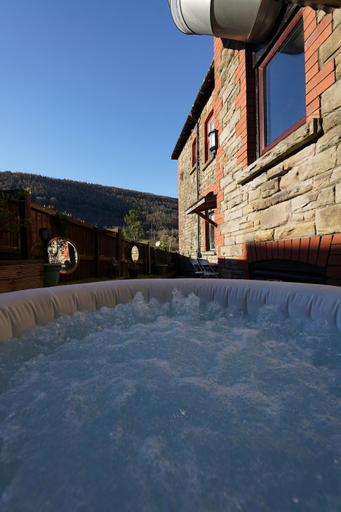 Sport & Beauty, Cwmcarn Hotel & Bunkhouse, Caerphilly
