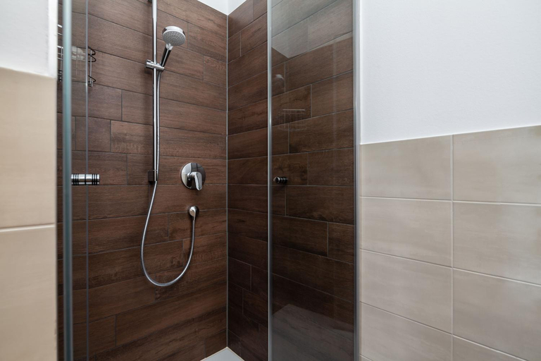 Bathroom, App Gloria Dei, Rostock
