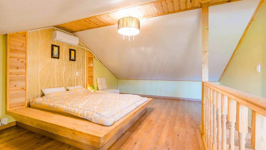 Bedroom 2, gochang sunonsan pungyeongpension, Gochang