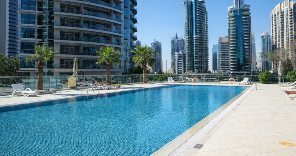 Pool, Gala Guests - Iris Blue Living, Dubai