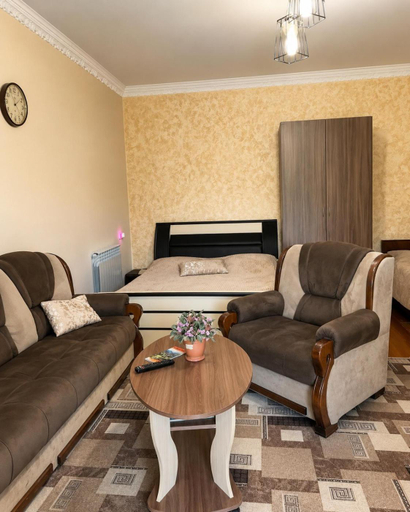 Others 4, Norik guest house