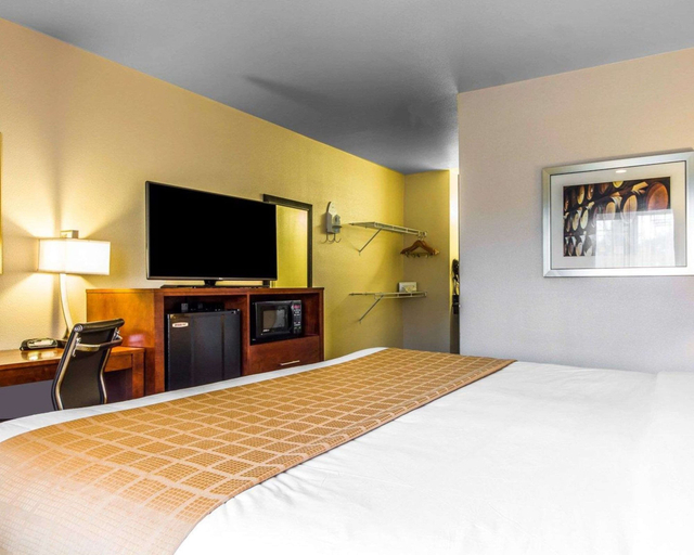 Bedroom 3, Rodeway Inn, Contra Costa