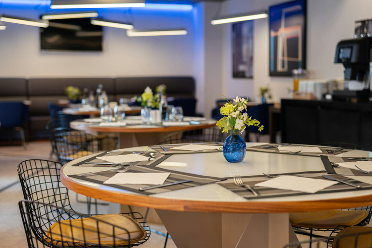 Food & Drinks 5, Naitly Barcelona Poblenou, Barcelona