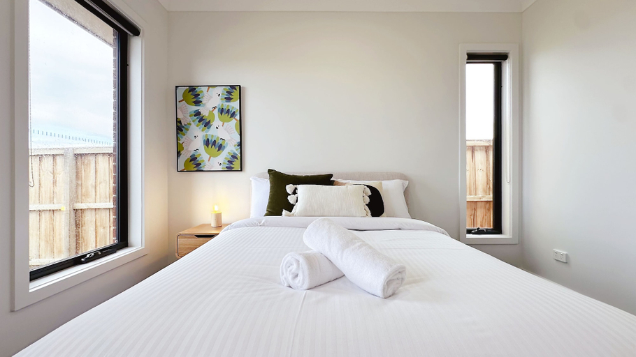 Room 5, Creekstone 4B Home by GoodLive, Melbourne