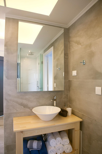 Room 3, Artemis Village Apartments Studios, Crete