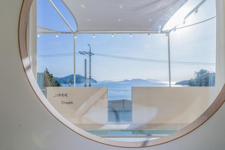 Bathroom, Tongyeong Geudaeagaedrim Dokchae Poolvilla, Tongyeong