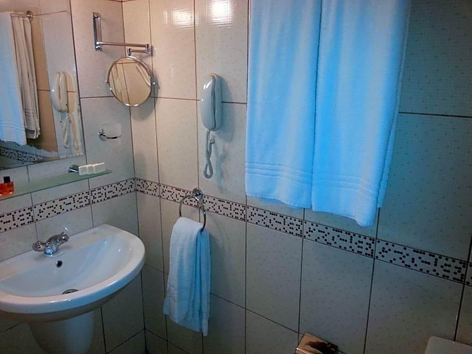 Bathroom, Avlonya, Fatih
