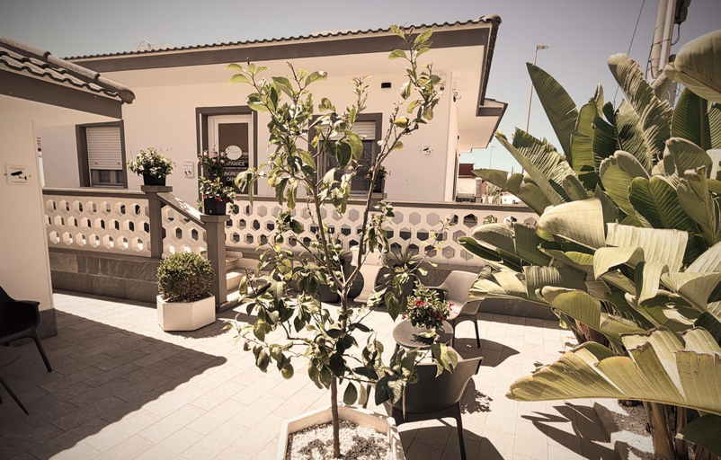 Exterior & Views 2, Kalasó Design Guest House - Rome Airport, Roma