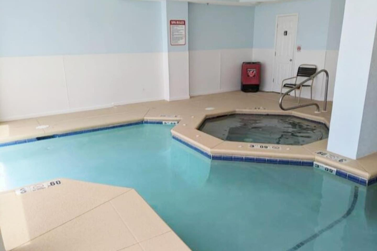 Sport & Beauty 2, Dandy Sandy Sleeps 24 - Pets - Pools - Hot Tubs, Baldwin